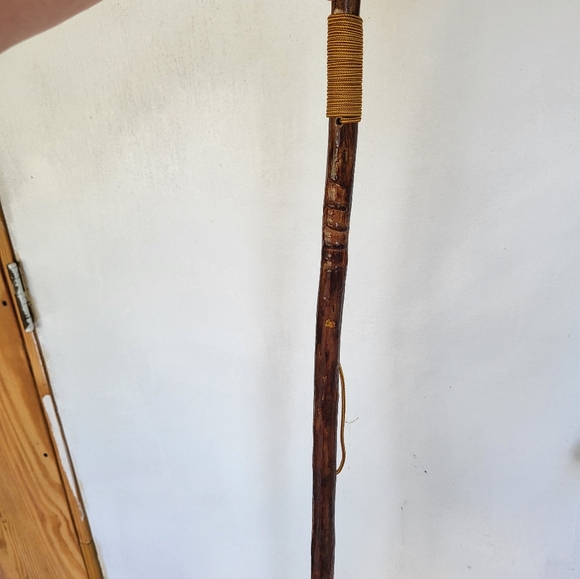 58" Natural Wood Grooved Grip Nylon Wrist Strap Handmade Walking Hiking Stick - Picture 7 of 11